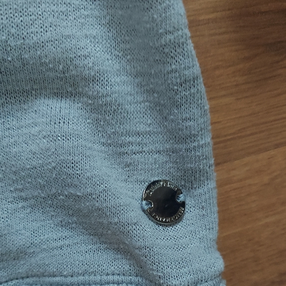 Calvin Klein Gray Pullover with Patterned Green-Accented Leggings - Picture 3 of 5